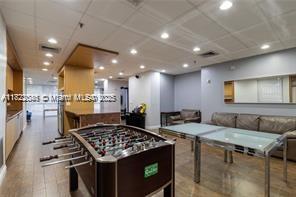 MADISON DOWNTOWN CONDO - Residential