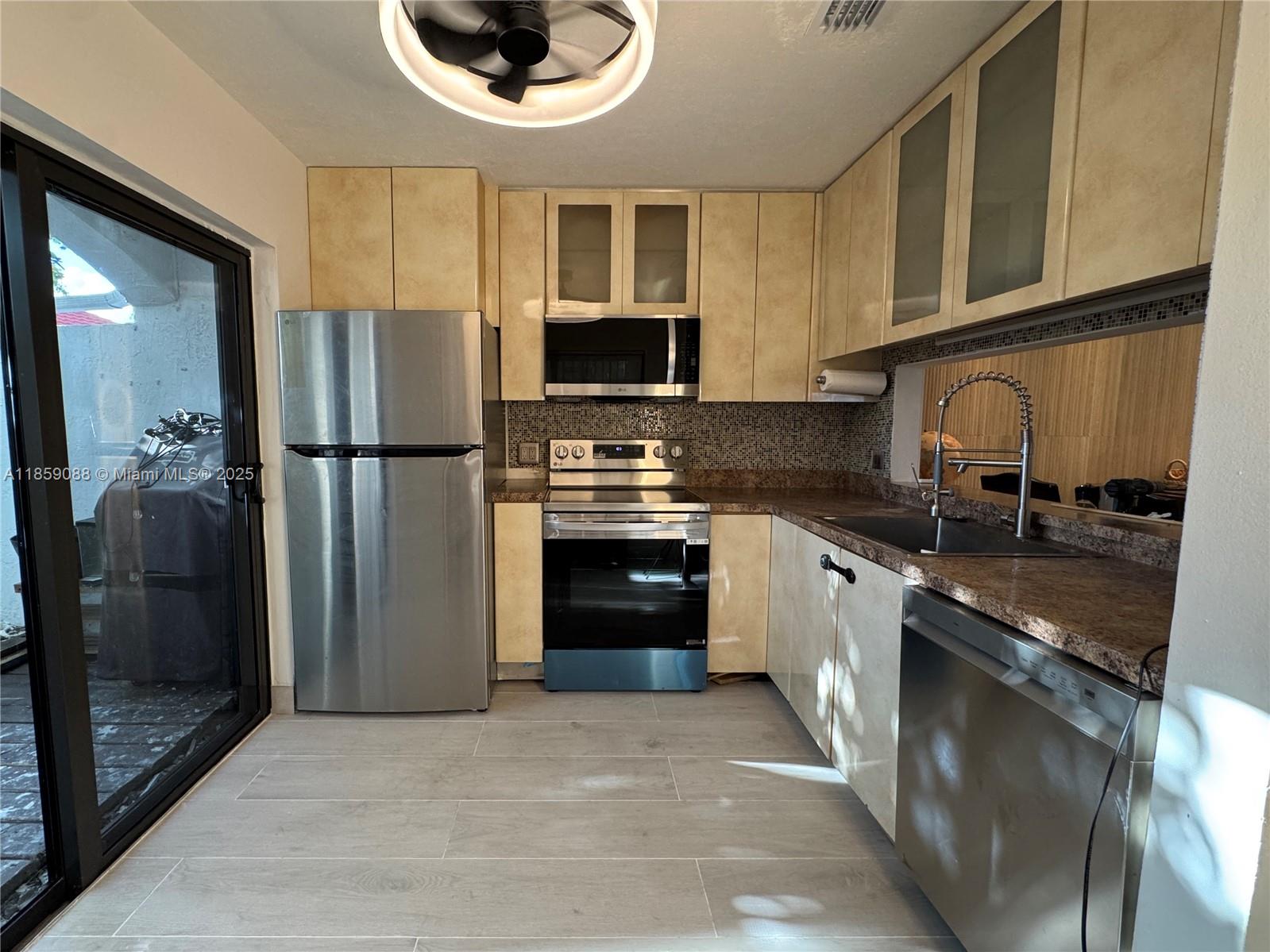 Step into comfort and tranquility in this well-maintained townhouse located in the desirable Mariner Village community. The home features a warm and inviting layout with spacious living areas, generous natural light, and high ceilings in the primary bedroom, offering a peaceful retreat.
Enjoy the privacy of outdoor patio spaces, perfect for relaxing or entertaining. The community is ideally situated just minutes from the beach, top-rated restaurants, Aventura Mall, parks, golf courses, and Fort Lauderdale Airport. Also nearby are Gulfstream Park and the scenic Waterways Marina.