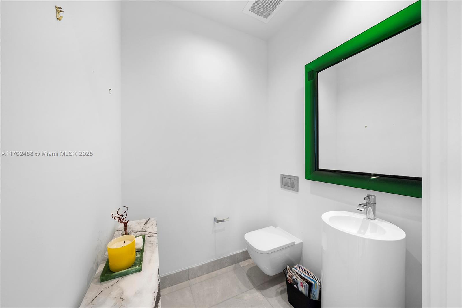 Turnberry Ocean Club - Residential