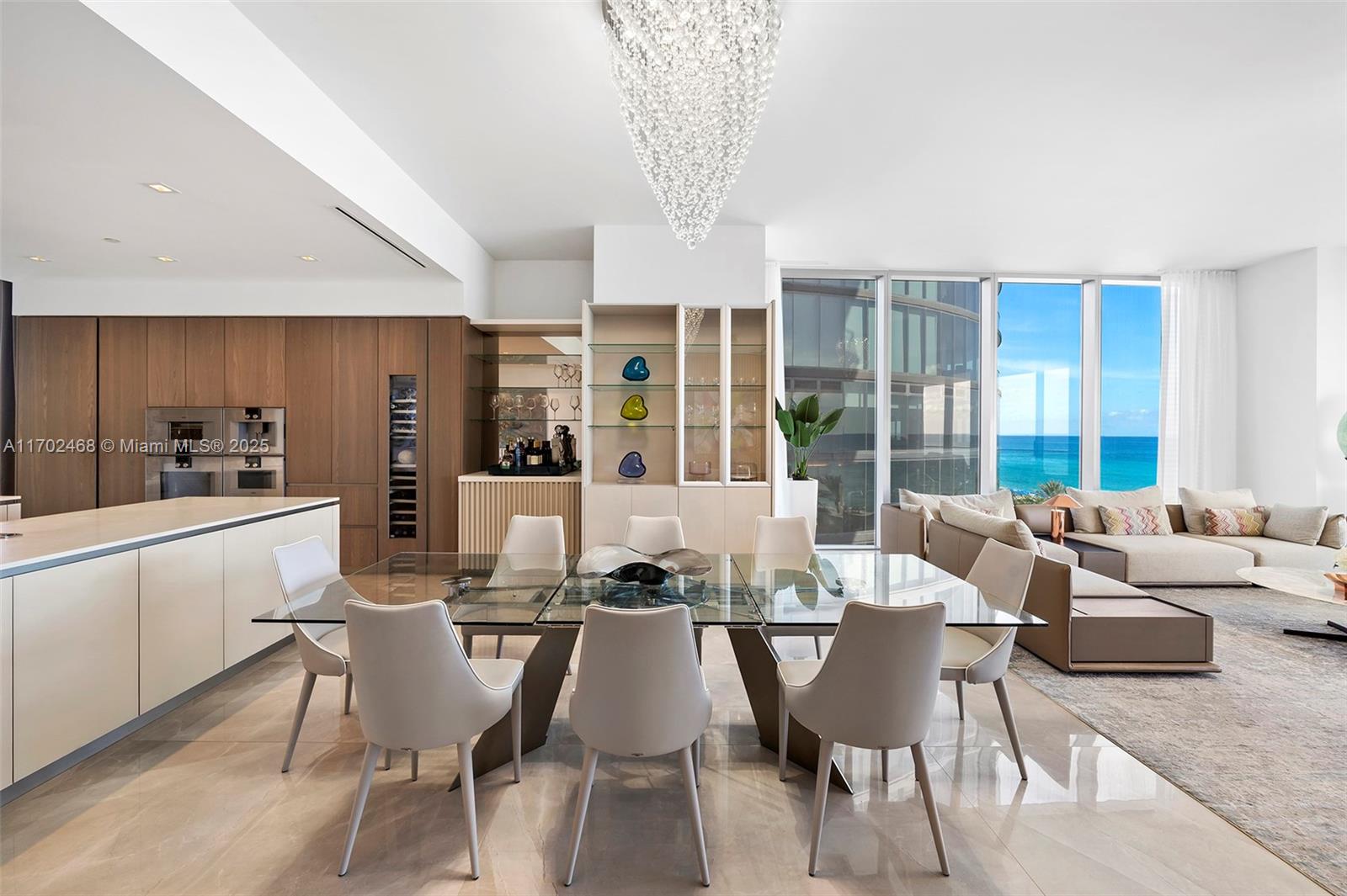 Turnberry Ocean Club - Residential
