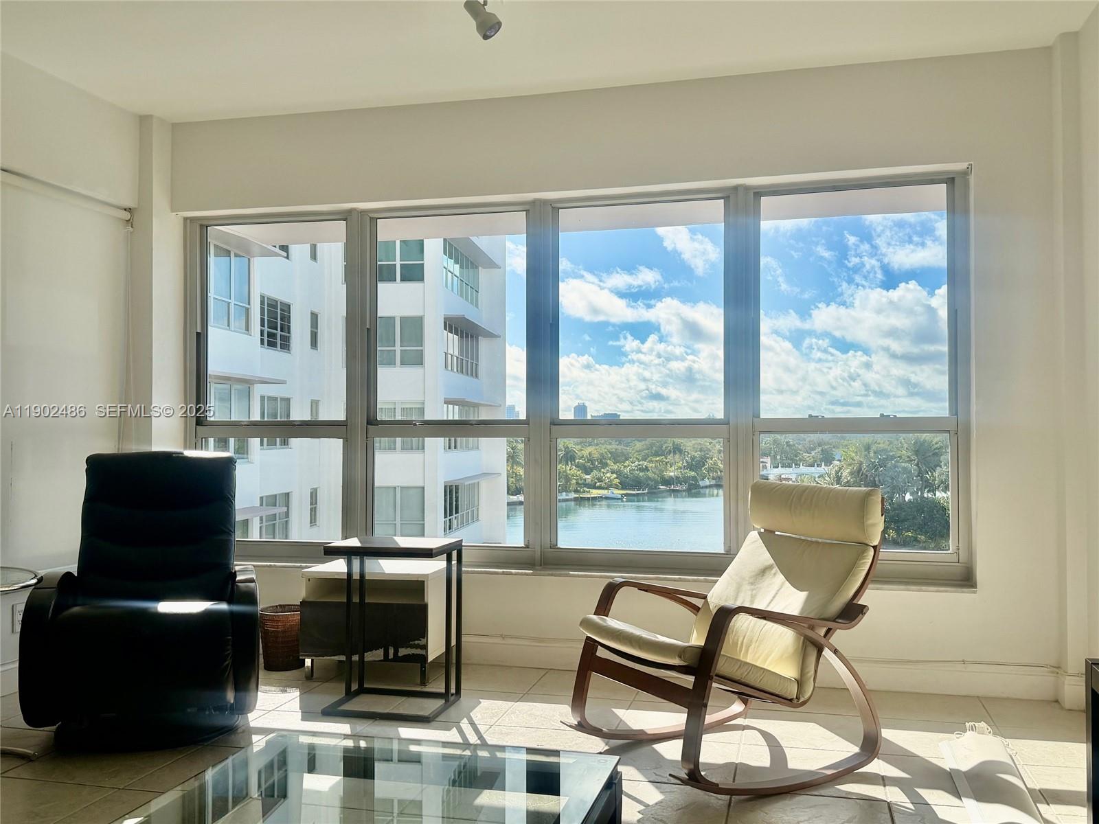 BLAIR HOUSE CONDO - WEST - Residential