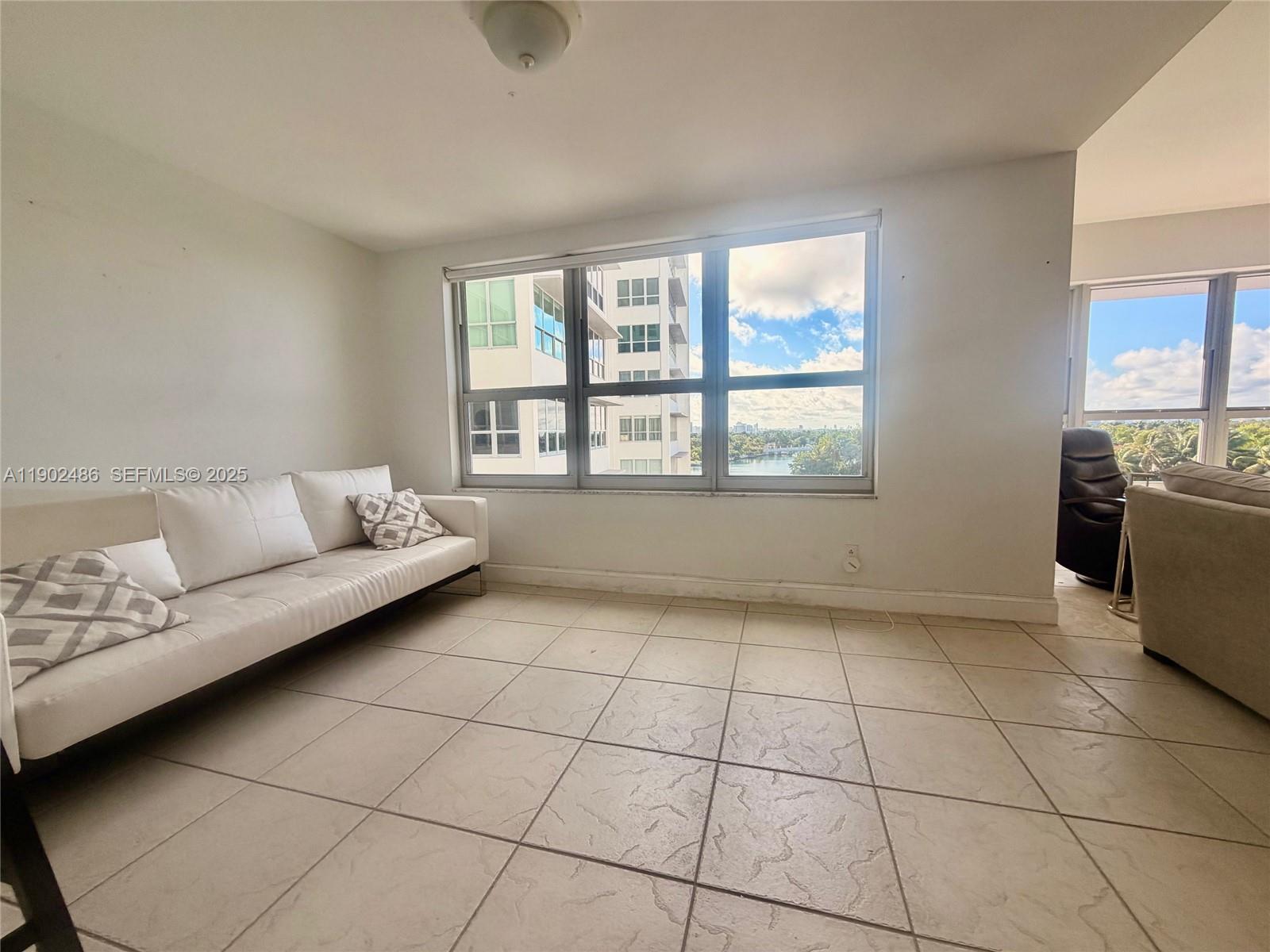 BLAIR HOUSE CONDO - WEST - Residential