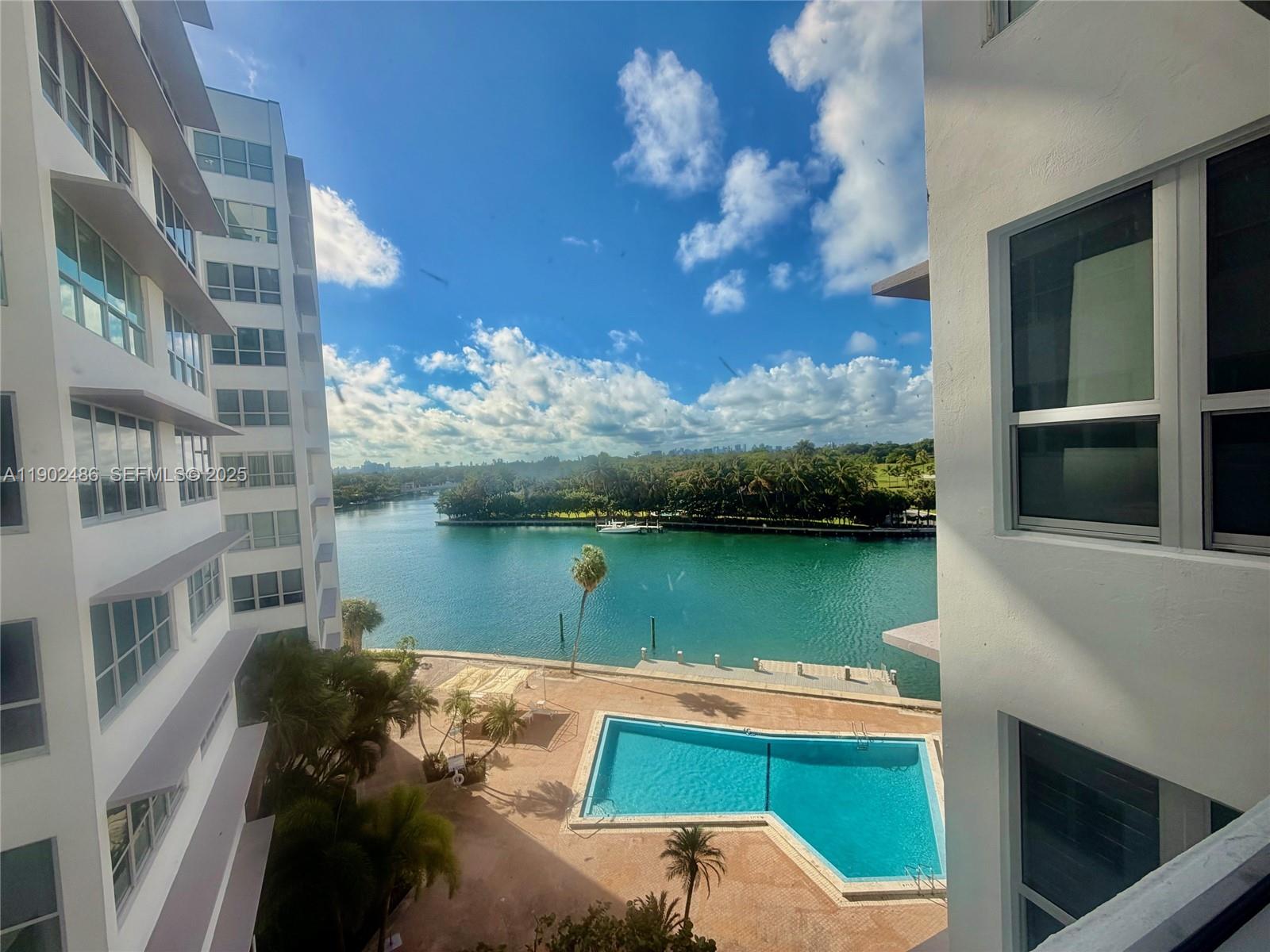 BLAIR HOUSE CONDO - WEST - Residential