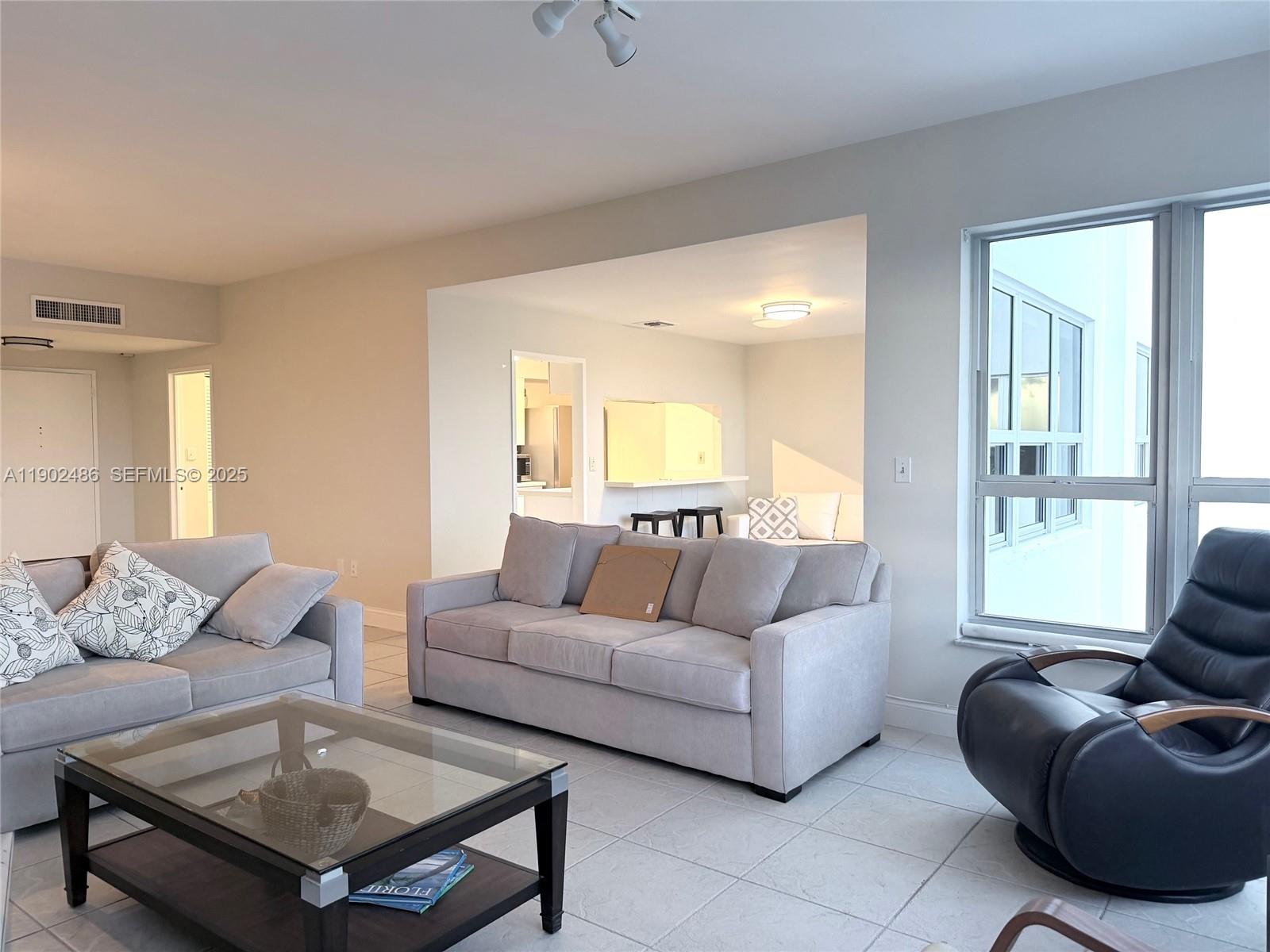 BLAIR HOUSE CONDO - WEST - Residential