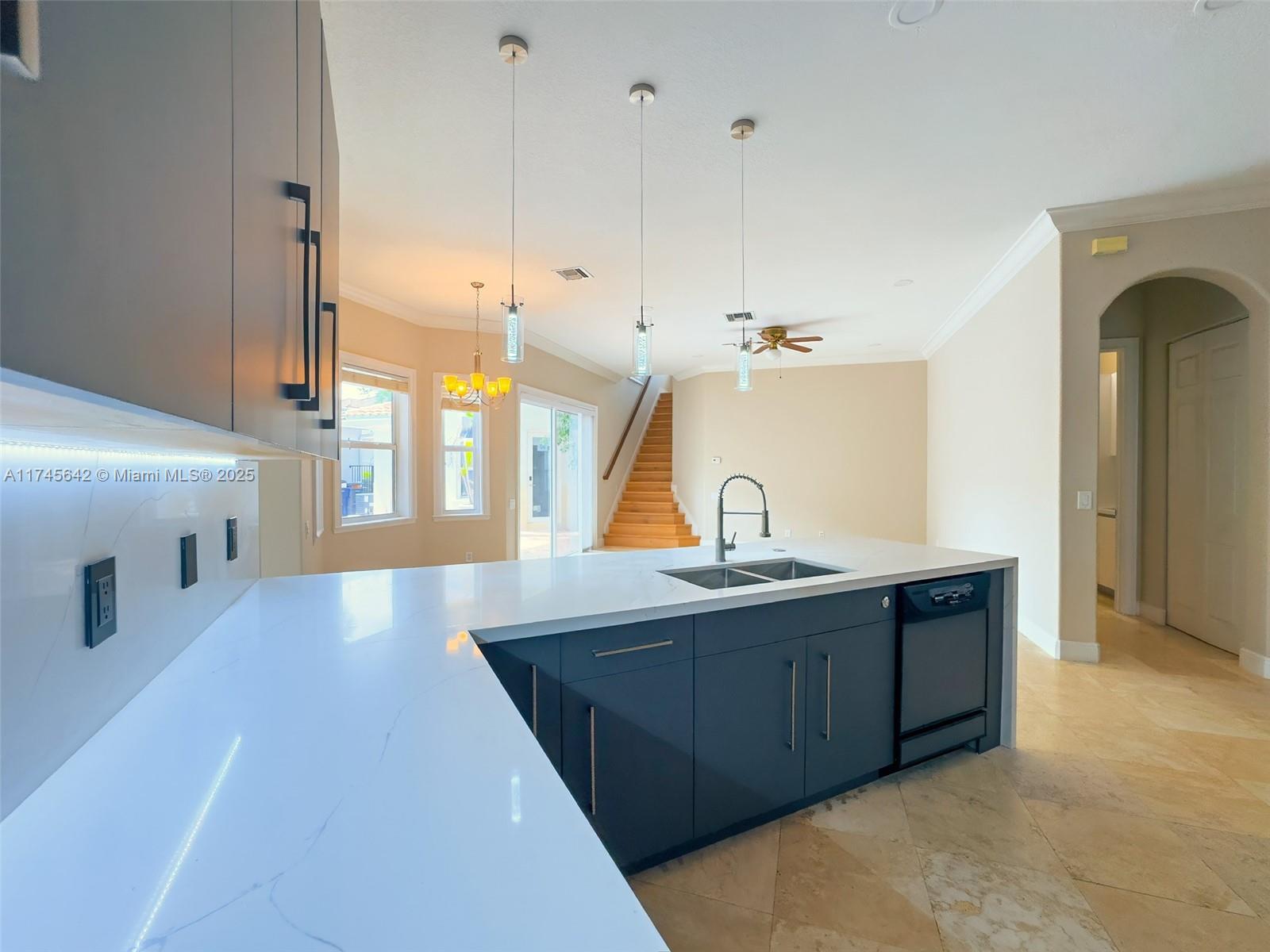 THREE ISLANDS 3RD SEC - Residential