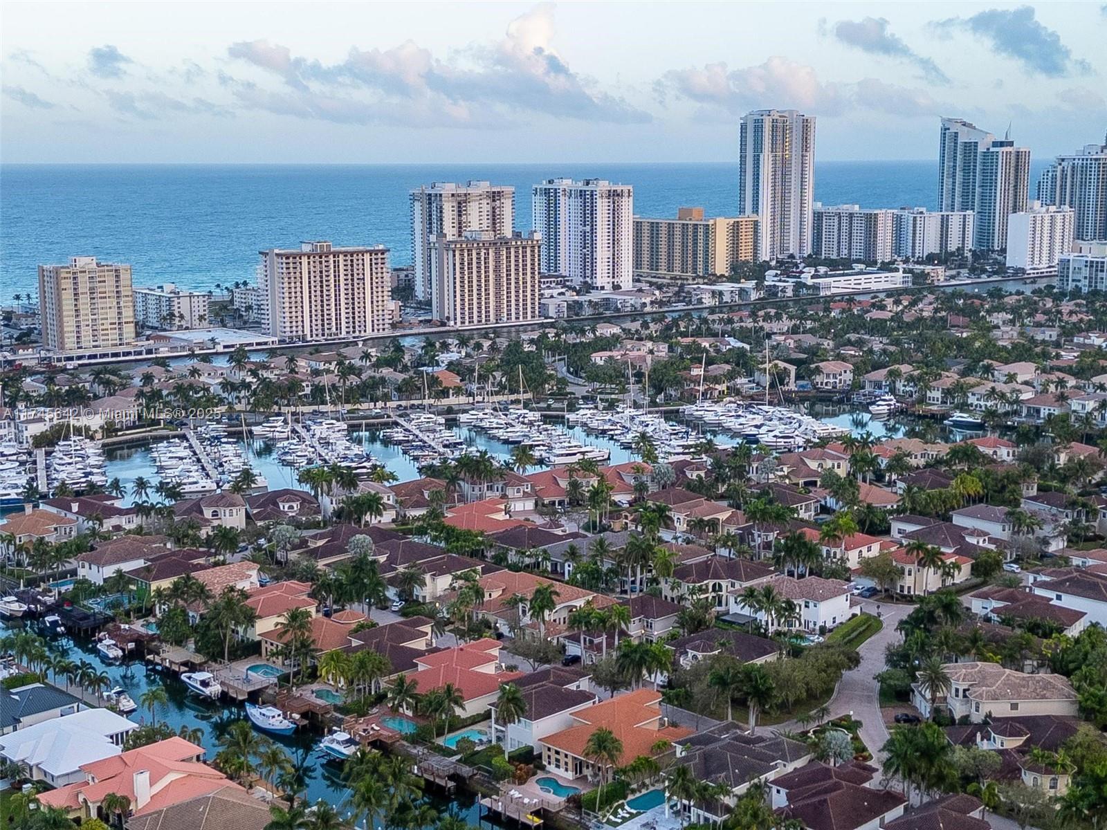 THREE ISLANDS 3RD SEC - Residential