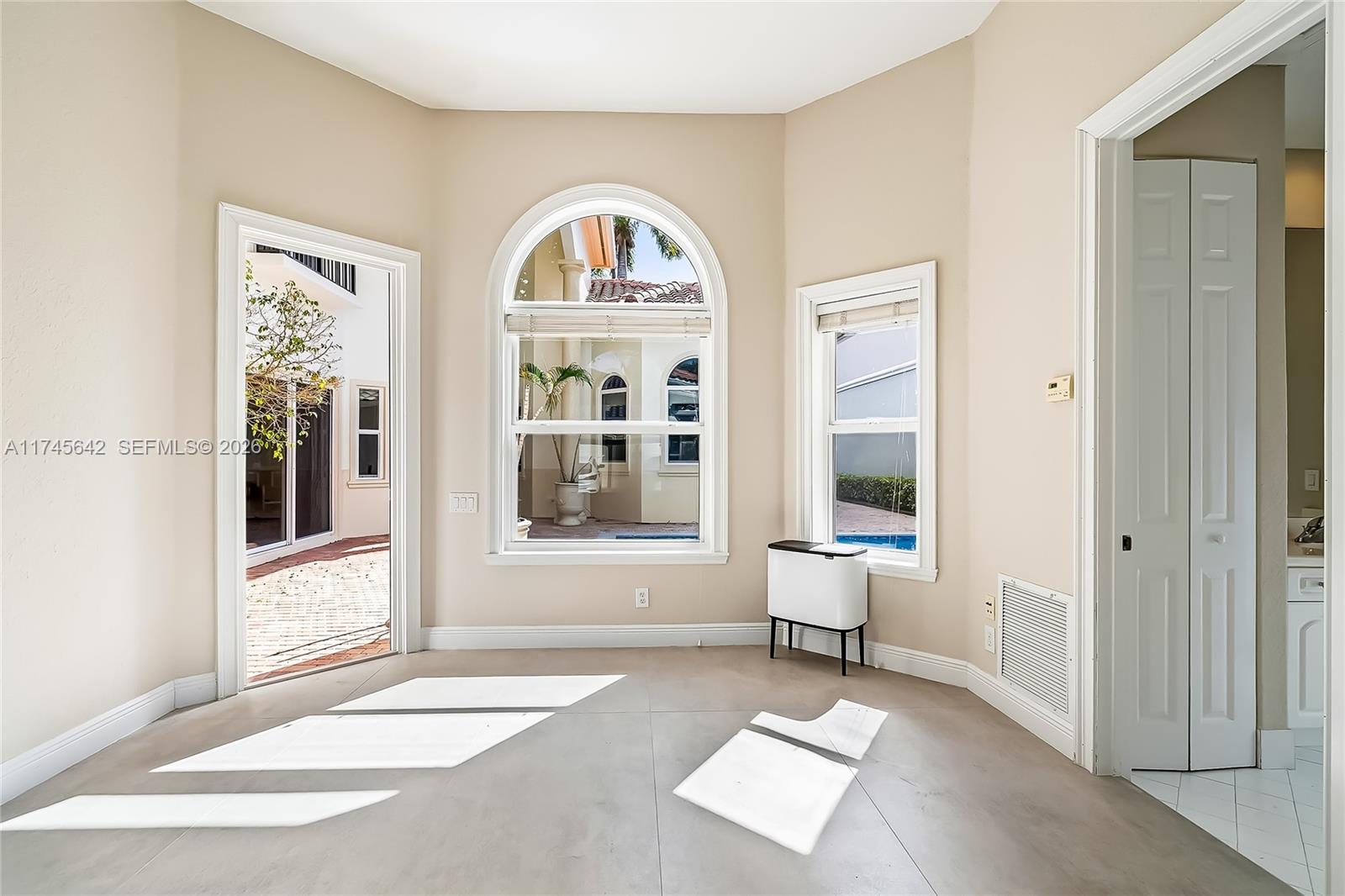 THREE ISLANDS 3RD SEC - Residential