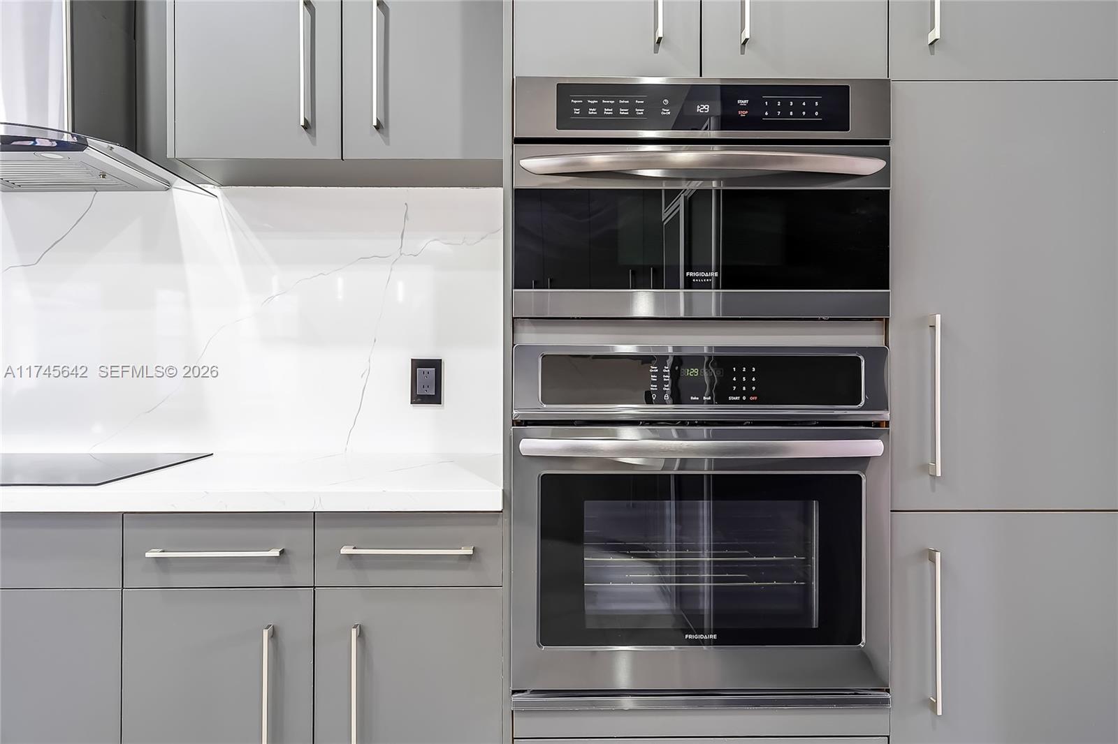 THREE ISLANDS 3RD SEC - Residential