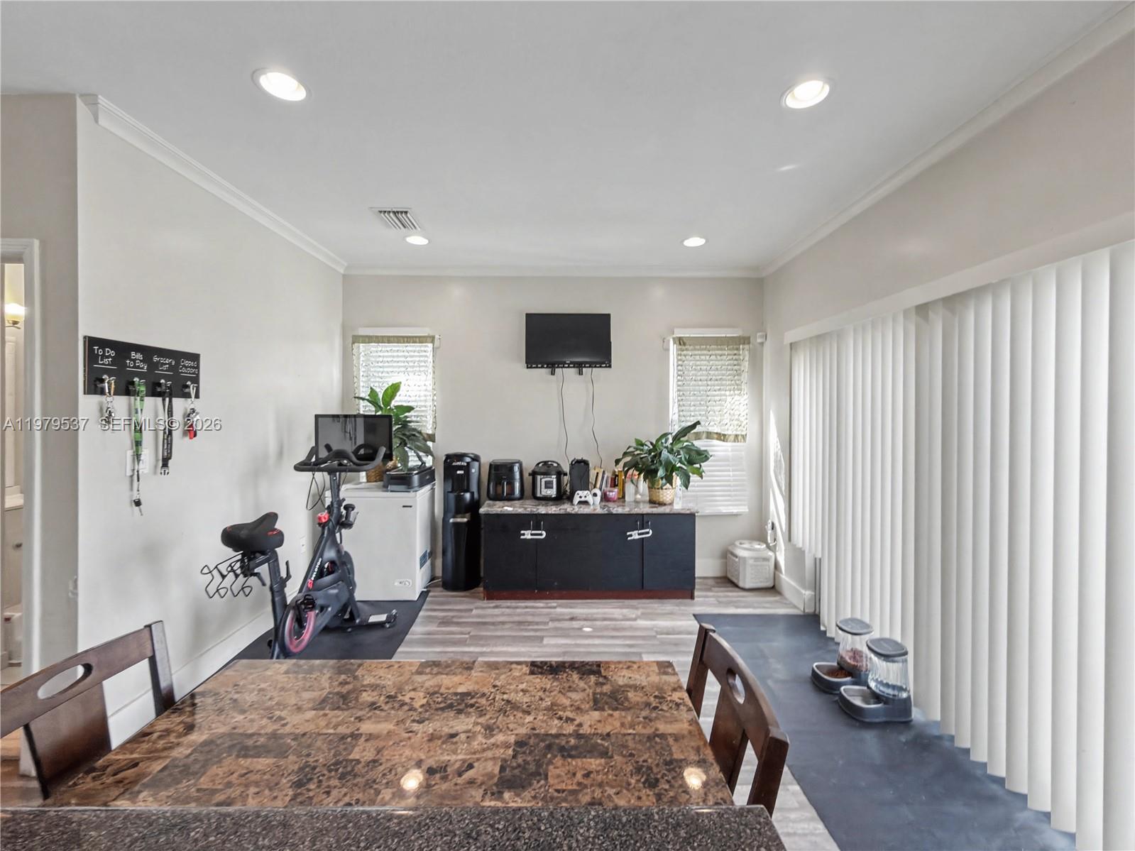 VENETIA GROVE - Residential