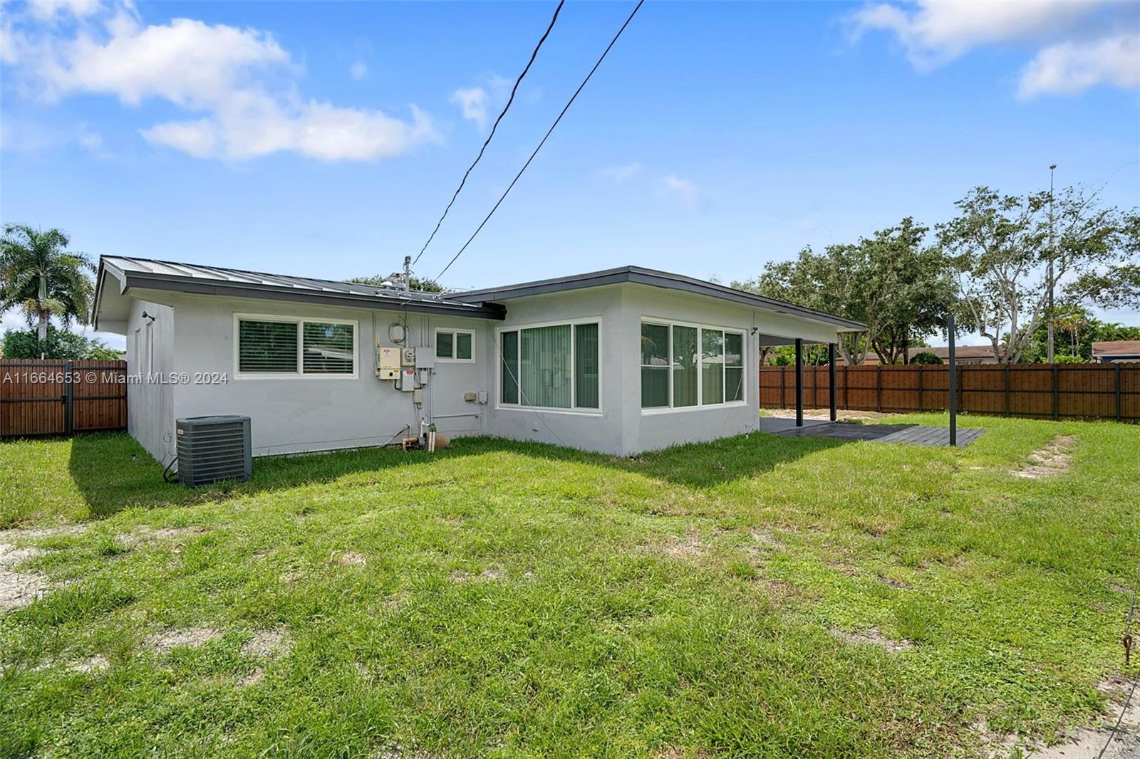 BOULEVARD HEIGHTS SEC NIN - Residential Lease