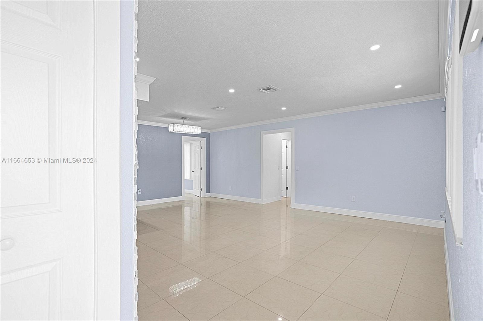 BOULEVARD HEIGHTS SEC NIN - Residential Lease