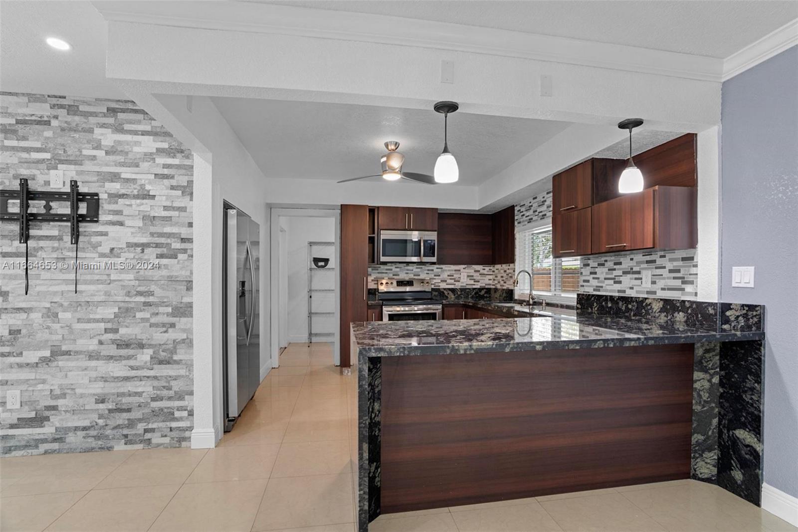BOULEVARD HEIGHTS SEC NIN - Residential Lease