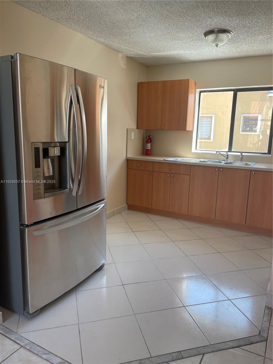 2765 W 61st Pl 202