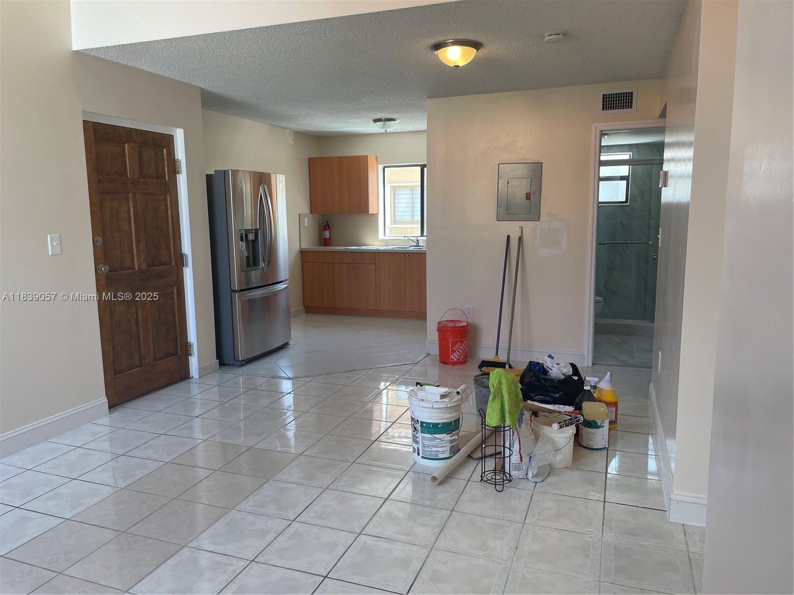 2765 W 61st Pl 202