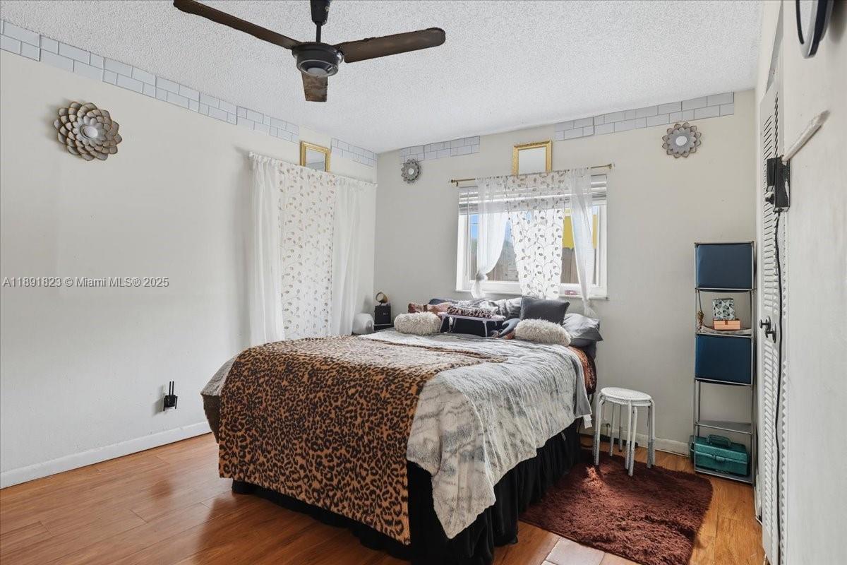 LAUDERDALE NORTH PARK SEC - Residential