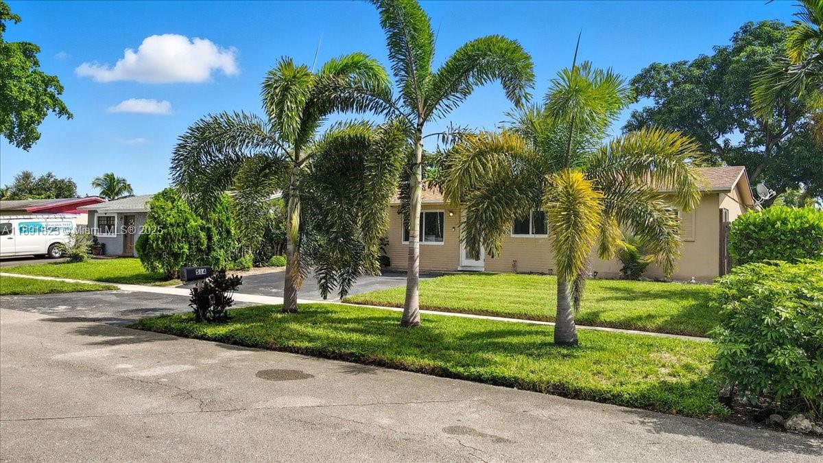 LAUDERDALE NORTH PARK SEC - Residential