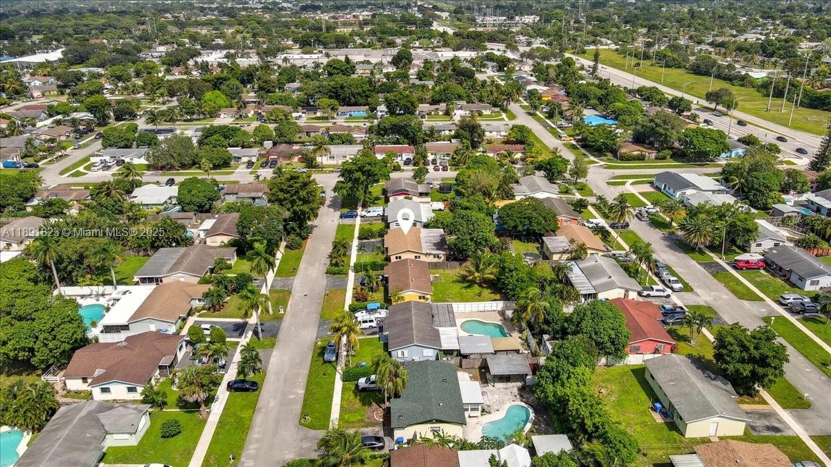 LAUDERDALE NORTH PARK SEC - Residential