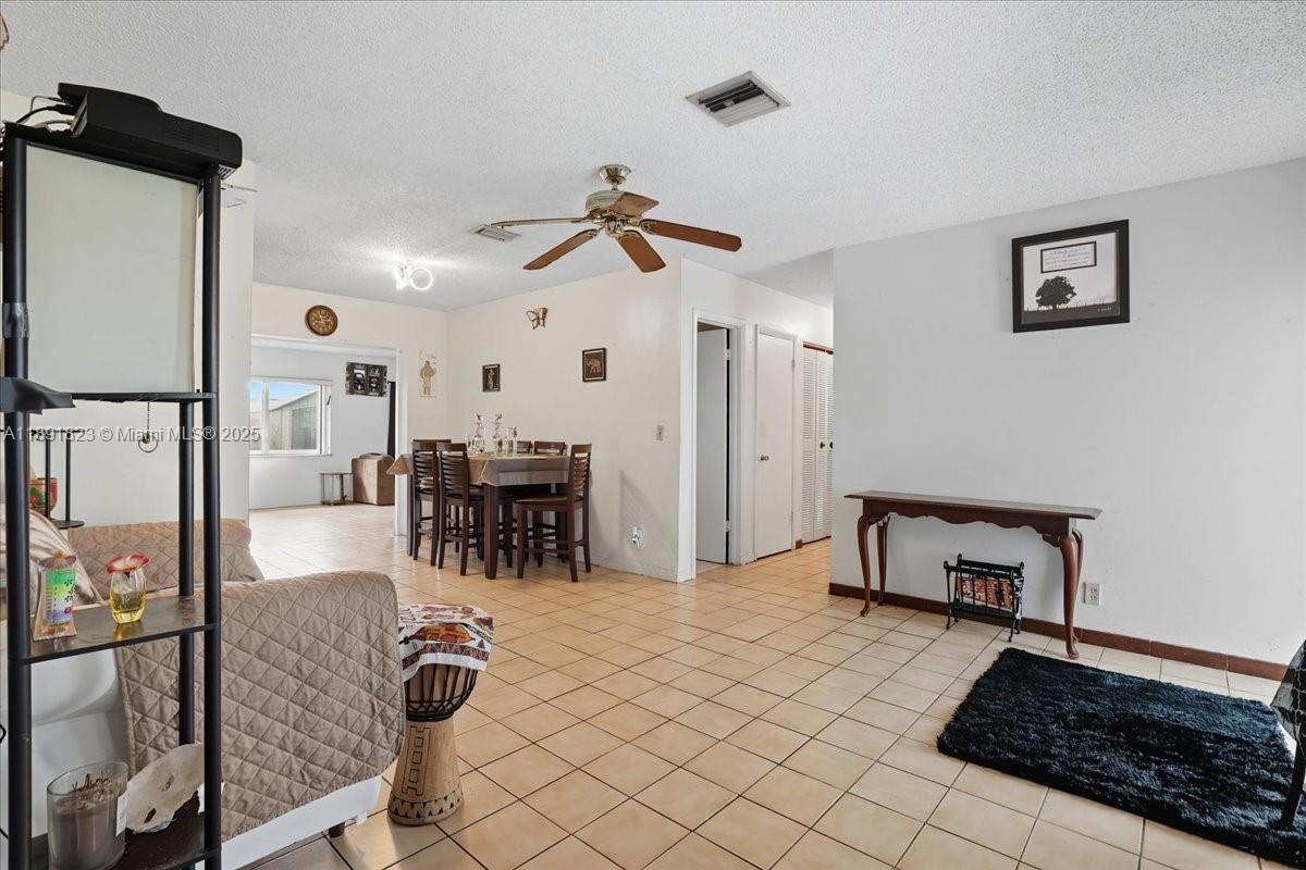 LAUDERDALE NORTH PARK SEC - Residential