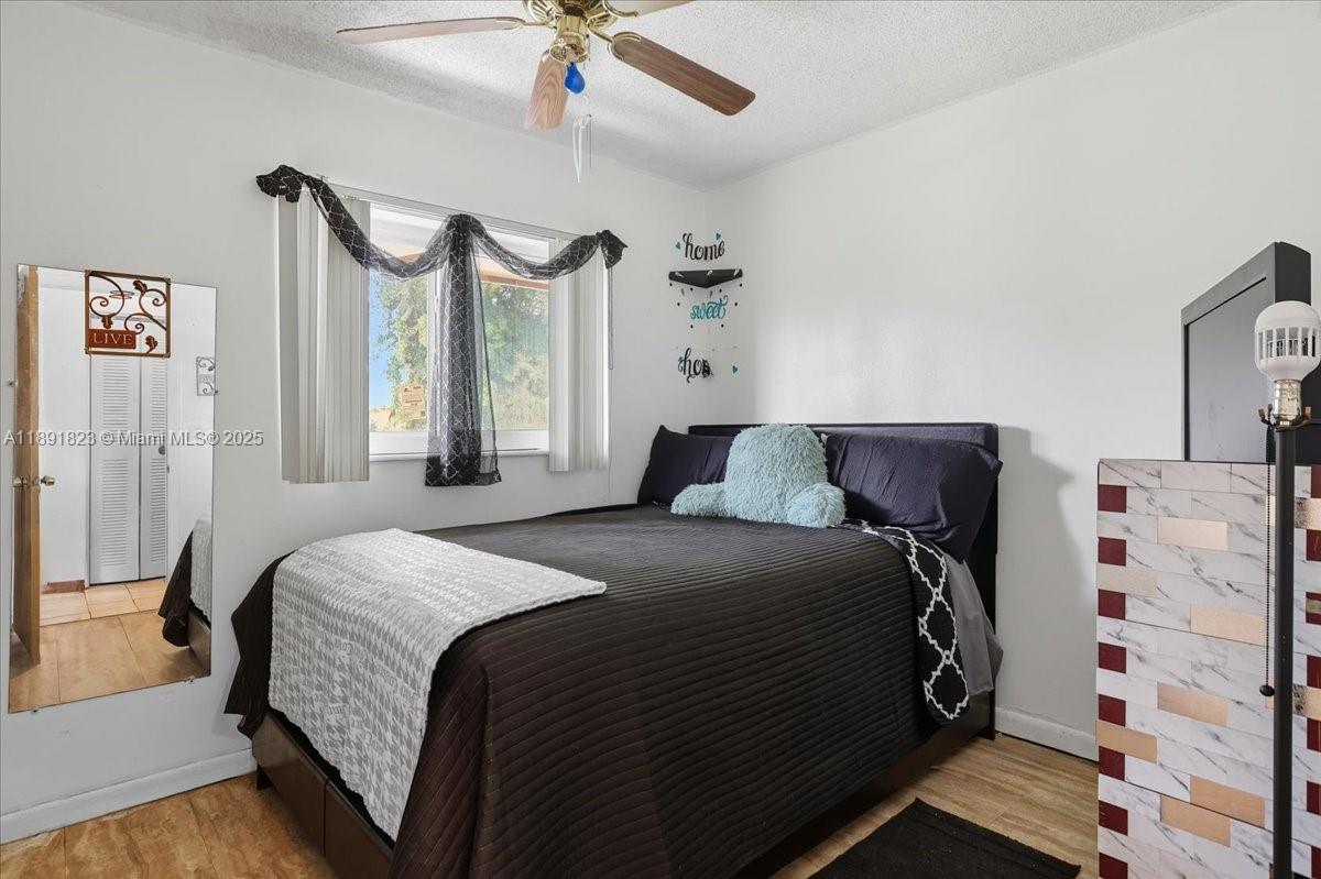 LAUDERDALE NORTH PARK SEC - Residential