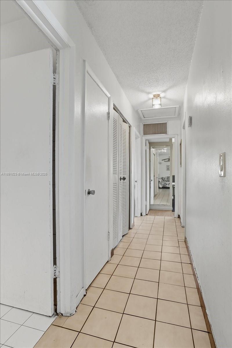 LAUDERDALE NORTH PARK SEC - Residential