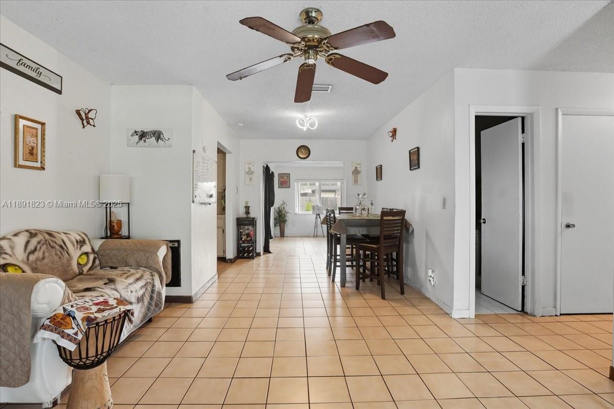 LAUDERDALE NORTH PARK SEC - Residential
