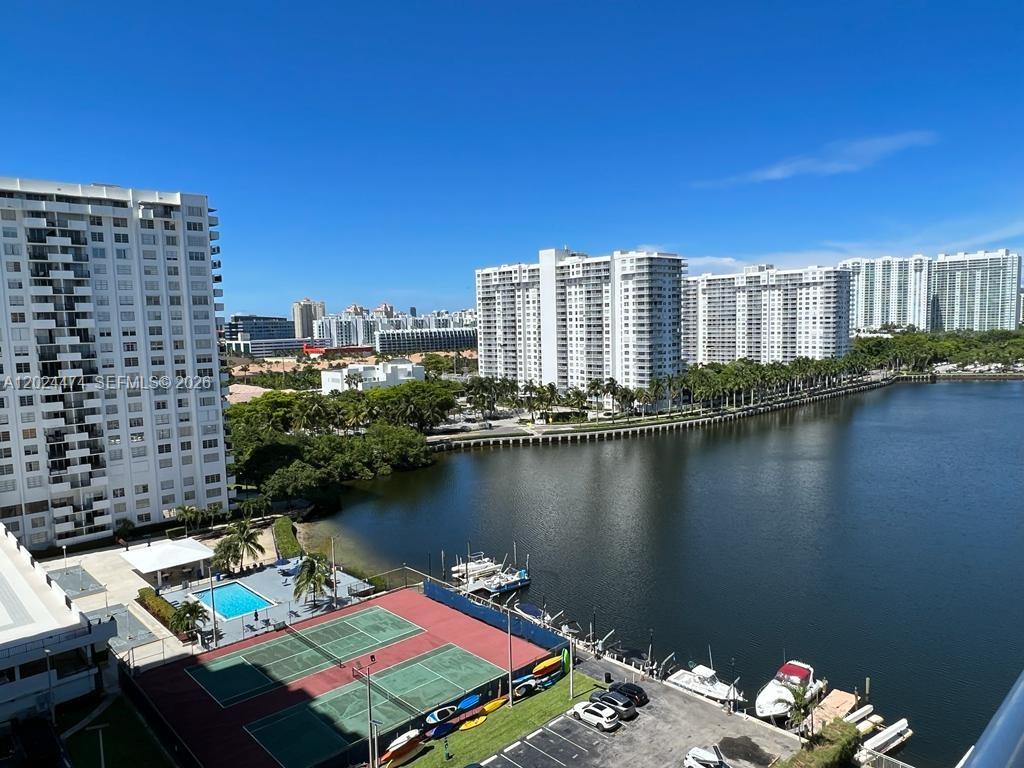 DEL PRADO MARINA - Residential