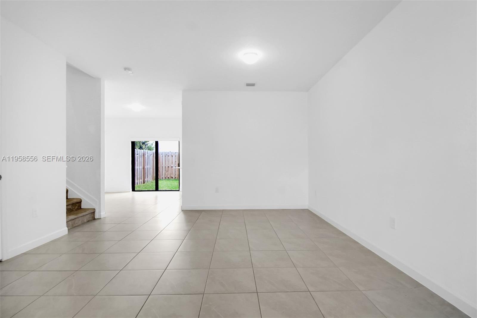 KENDALL ASSEMBLAGE SOUTH - Residential