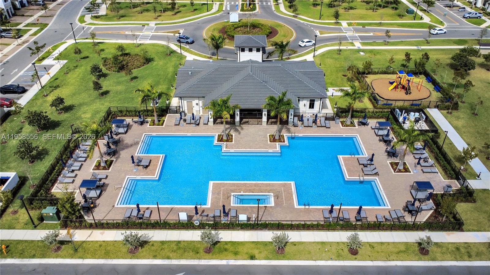 KENDALL ASSEMBLAGE SOUTH - Residential