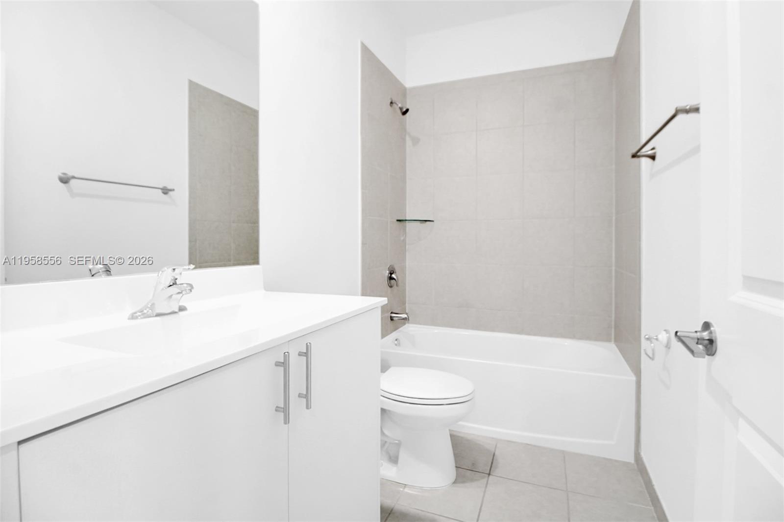 KENDALL ASSEMBLAGE SOUTH - Residential