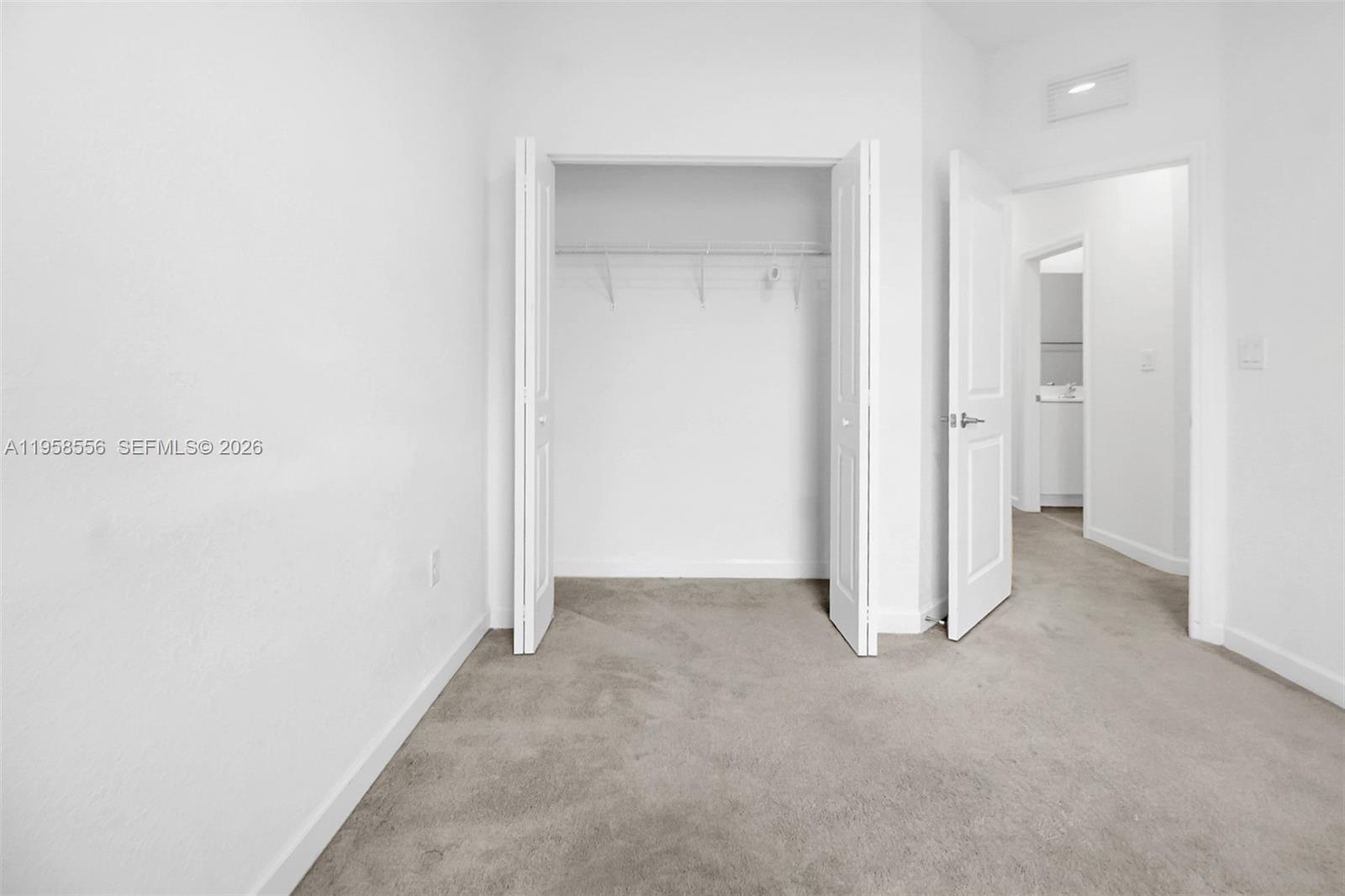 KENDALL ASSEMBLAGE SOUTH - Residential