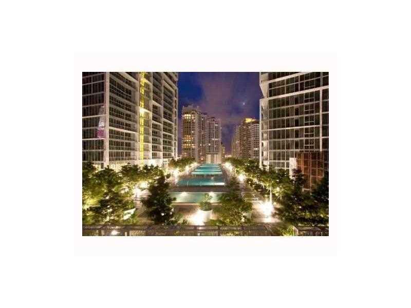 ICON BRICKELL - Residential Lease