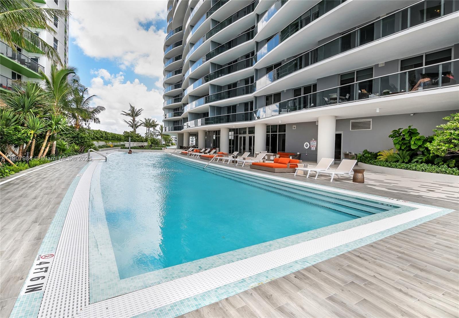 ARIA ON THE BAY CONDO - Residential Lease