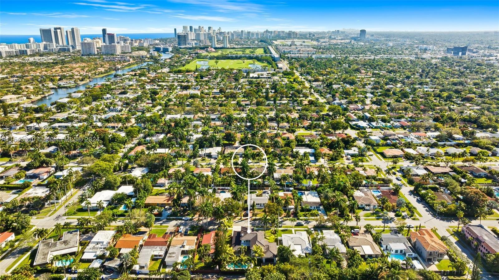 HOLLYWOOD LAKES SECTION - Residential