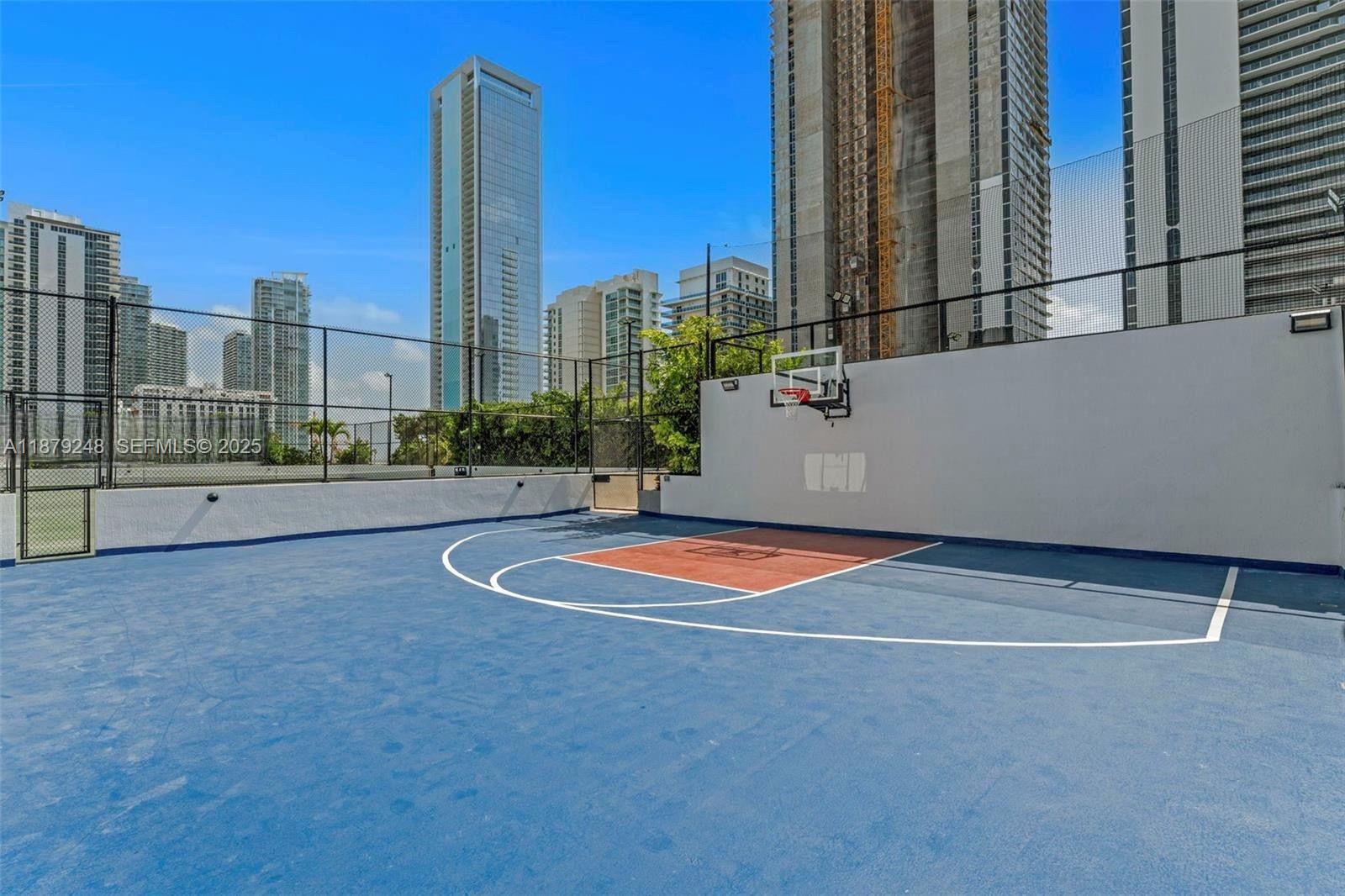 ARIA RESERVE SOUTH - Residential