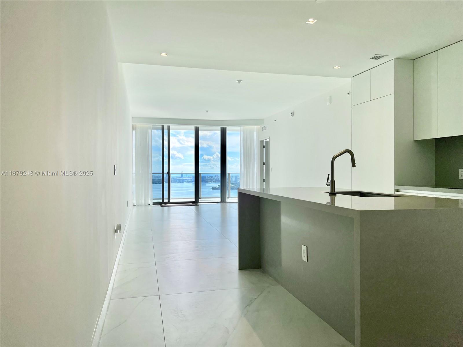 ARIA RESERVE SOUTH - Residential