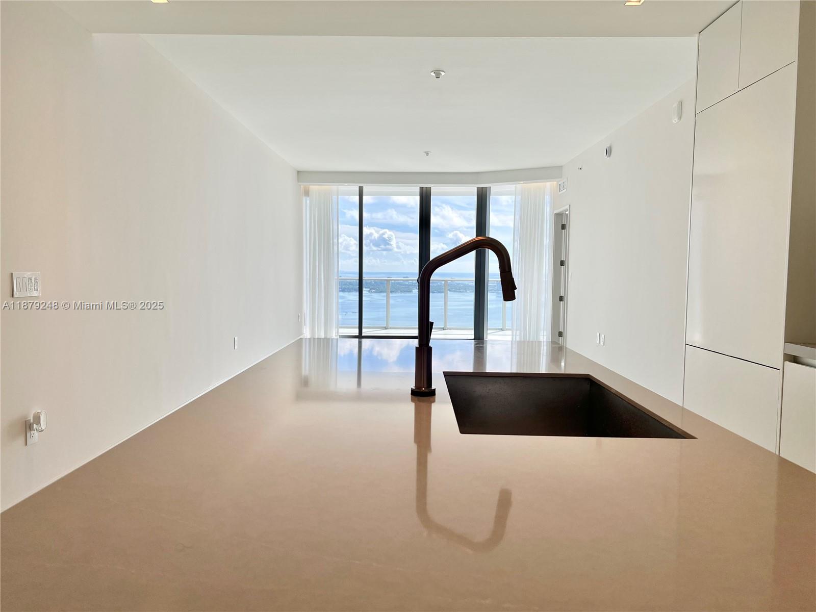 ARIA RESERVE SOUTH - Residential