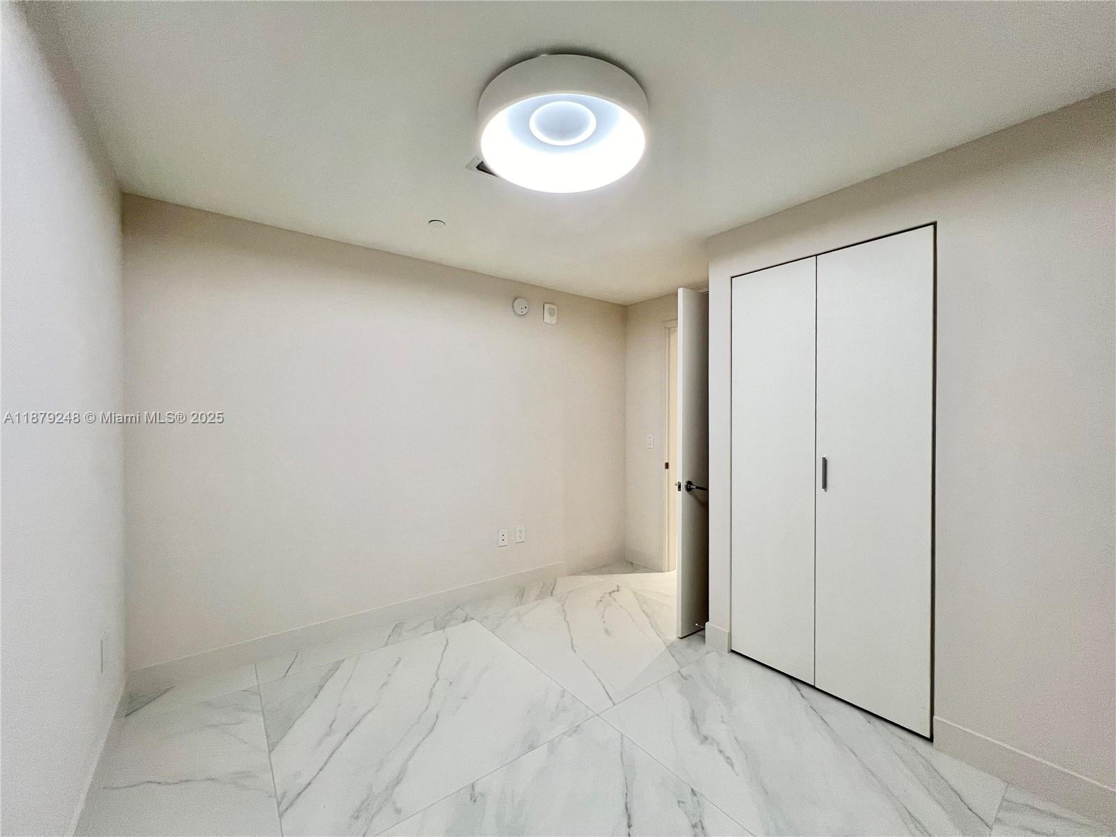 ARIA RESERVE SOUTH - Residential