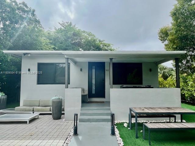 90 NW 33rd St