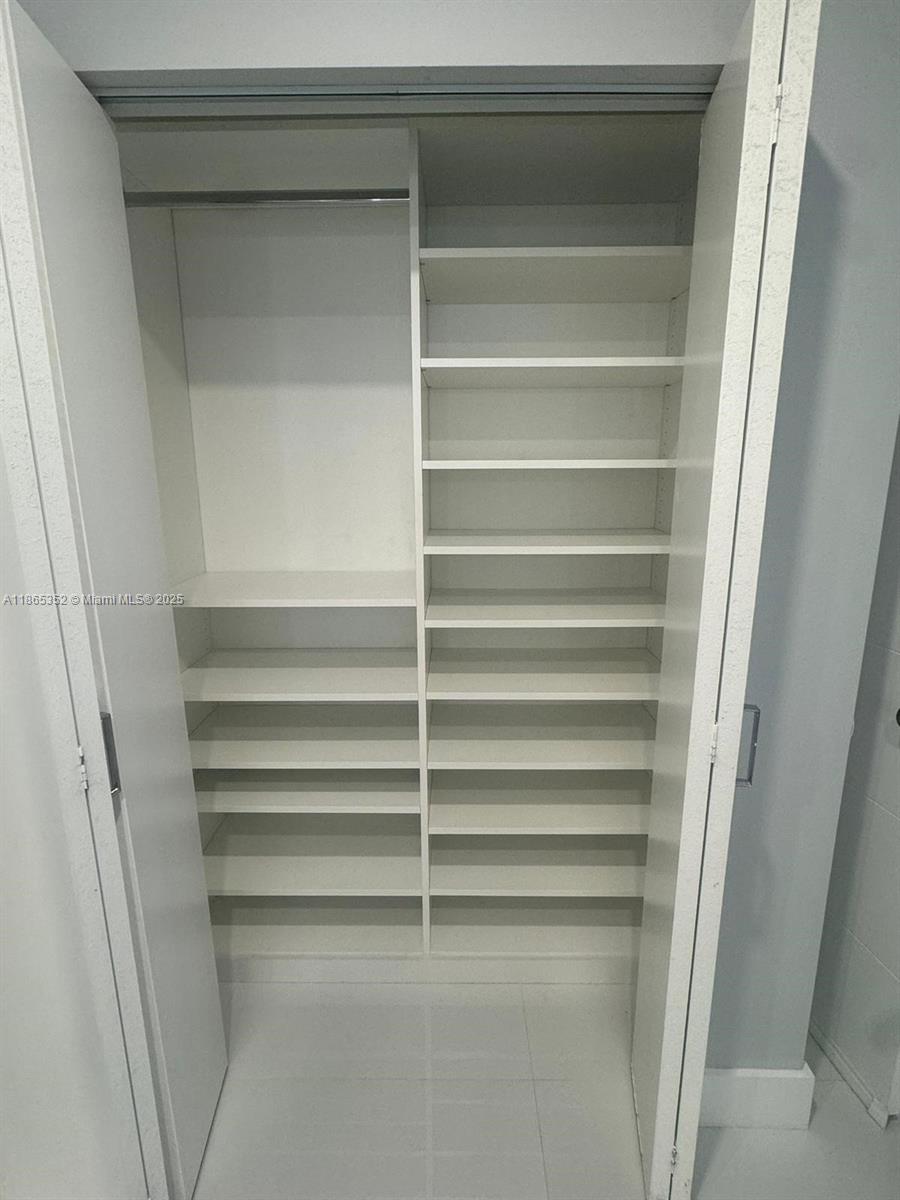 VISTA SUB 1ST ADDN - Residential