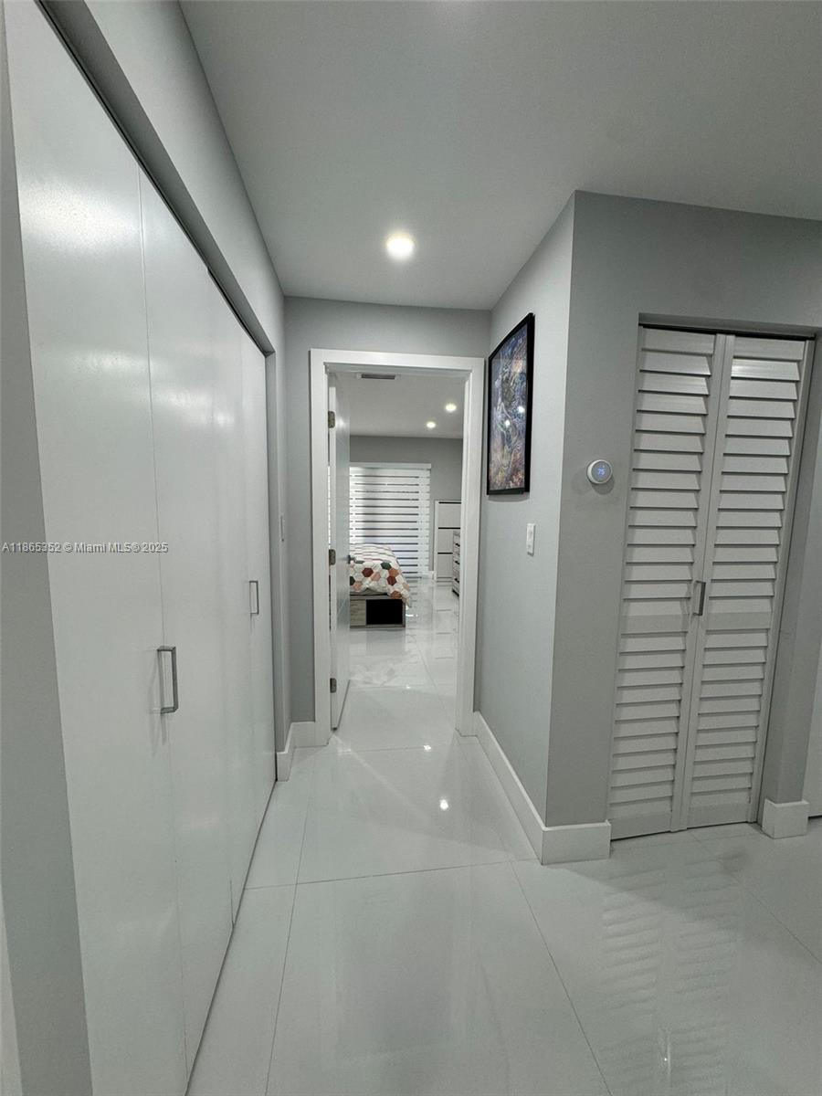 VISTA SUB 1ST ADDN - Residential