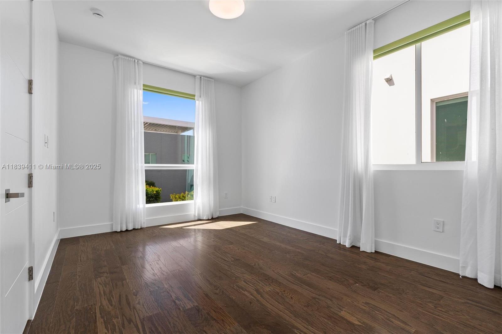 GRAND FLORIDIAN ESTATES - Residential