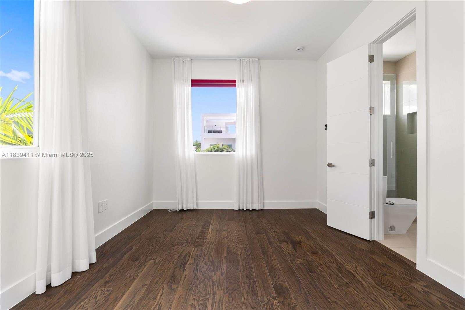 GRAND FLORIDIAN ESTATES - Residential