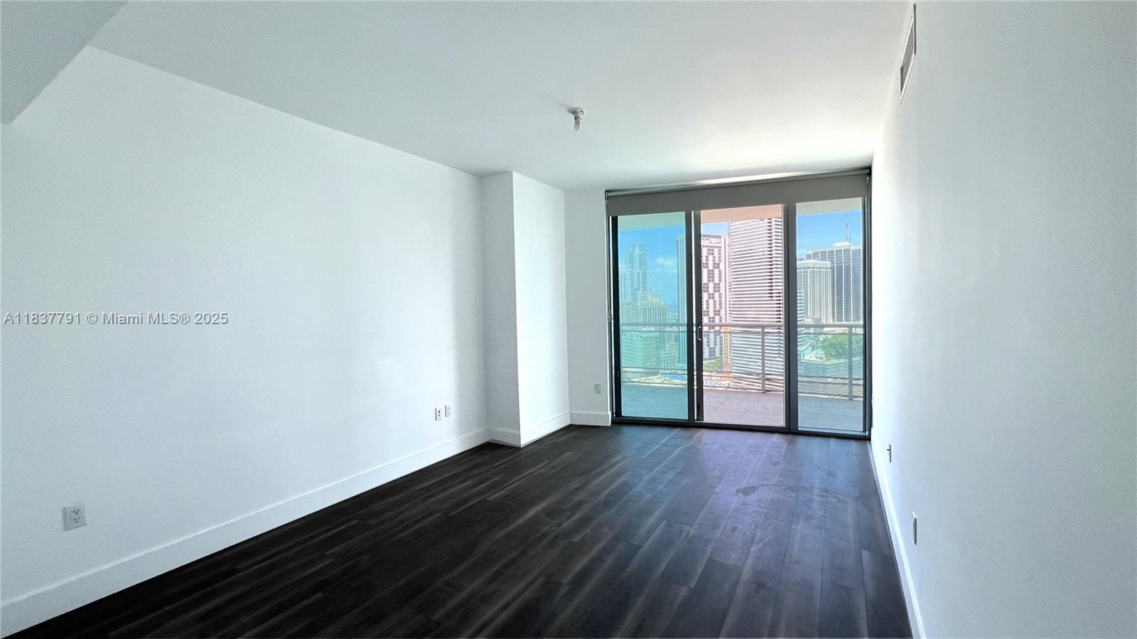 350 S Miami Ave 2401