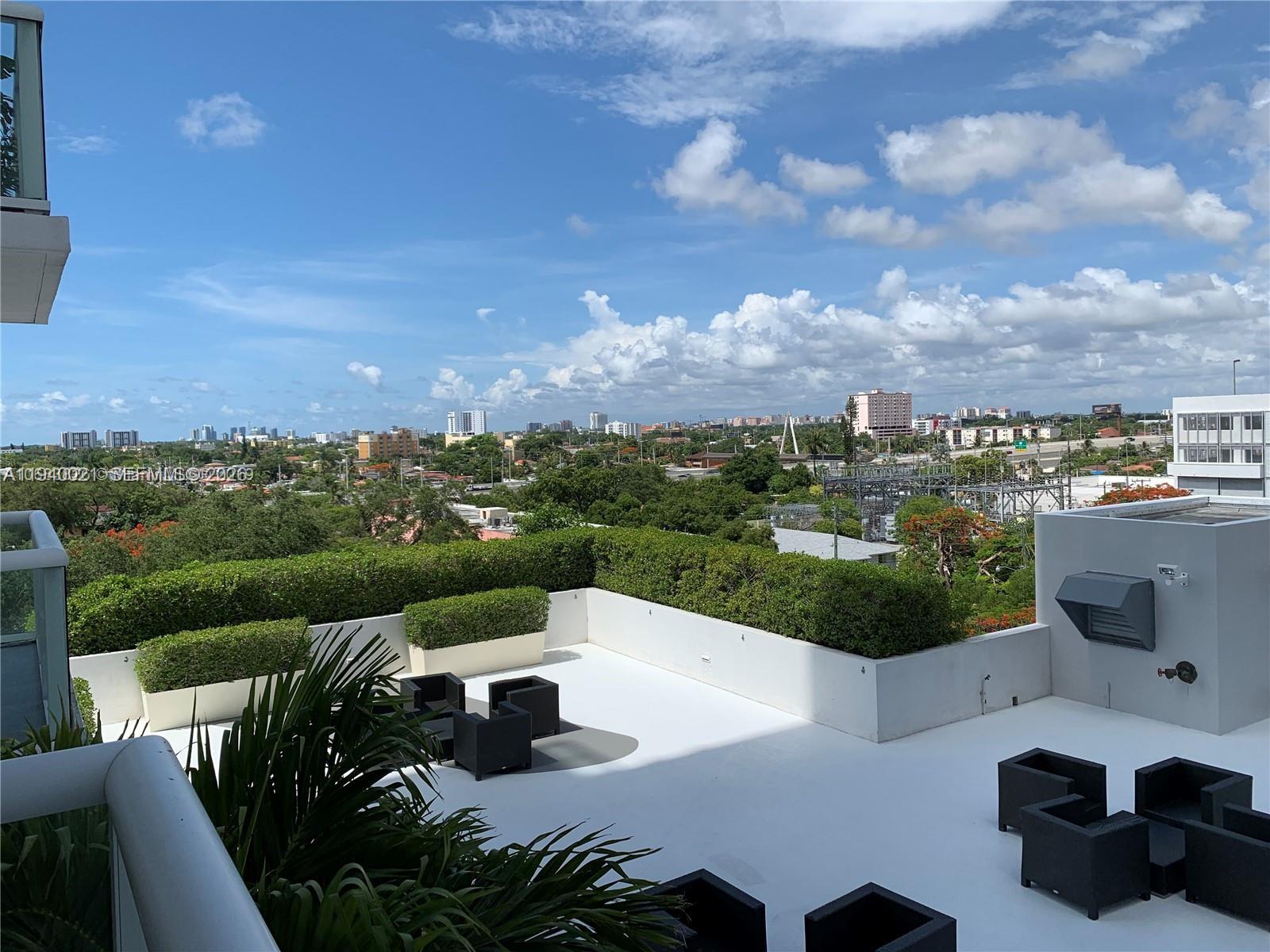 TERRAZAS RIVERPARK VILLAG - Residential Lease