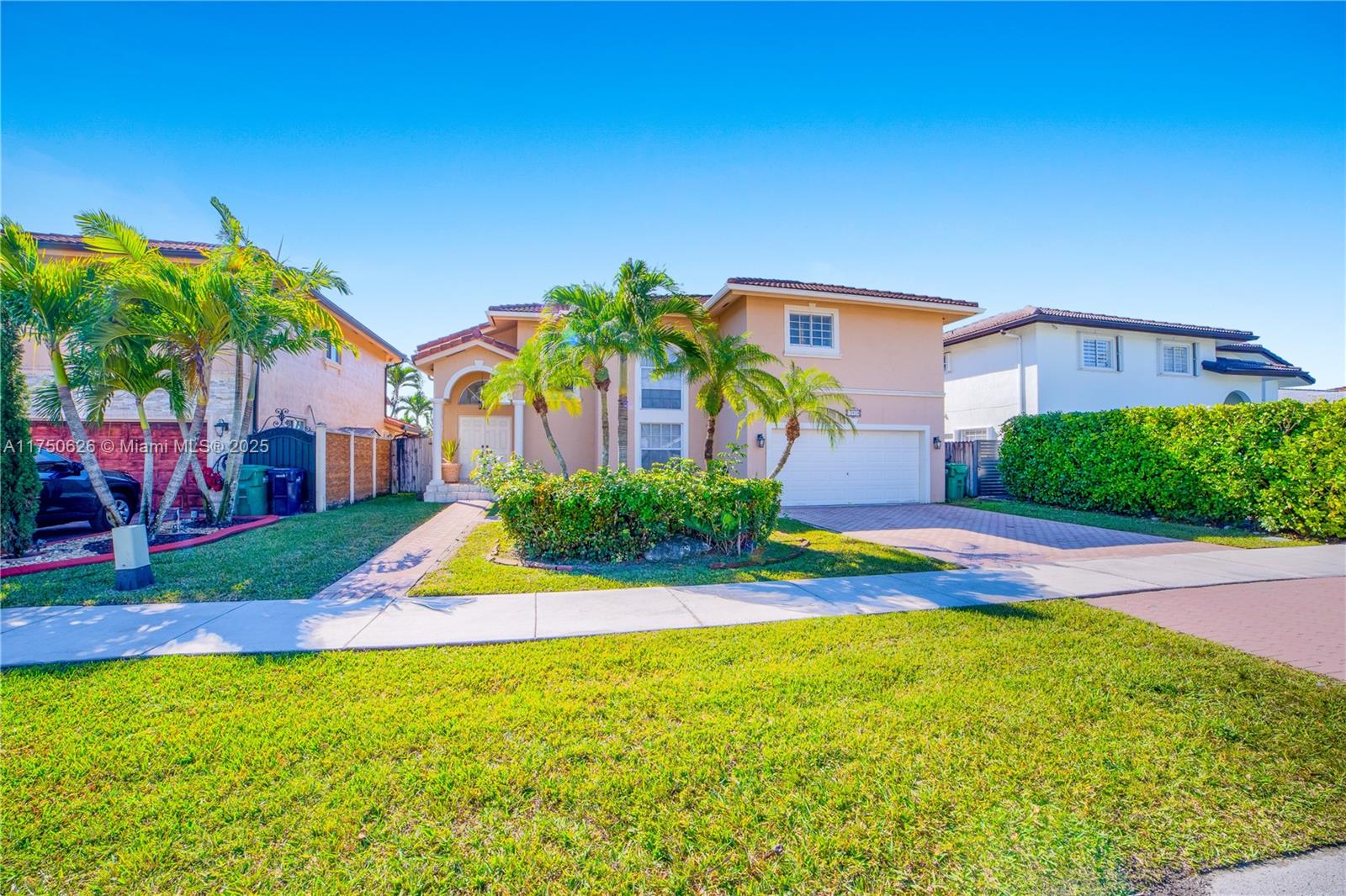PARK LAKES BY THE MEADOWS - Residential