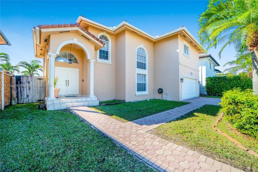 Spacious 4-bed, 3-bath home in the heart of Kendall with a two-car garage. NO HOA. The property features high ceilings throughout, including vaulted ceilings. The large backyard offers plenty of space to build a pool perfect for outdoor living. Additionally, it has direct lake access to fish y and enjoy wildlife—an excellent opportunity to own a versatile property.