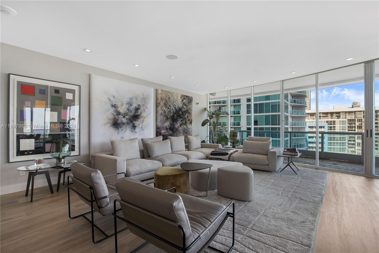 BRISTOL TOWER CONDO - Residential