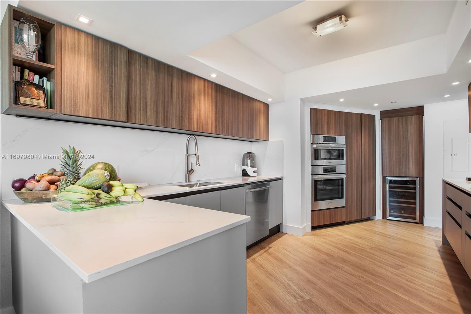 BRISTOL TOWER CONDO - Residential