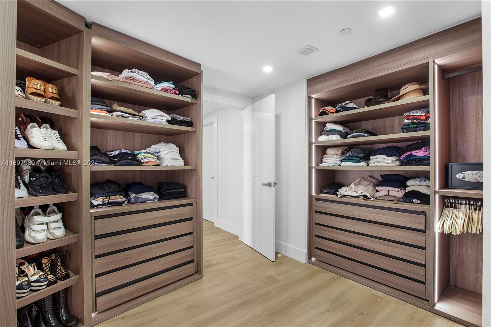 BRISTOL TOWER CONDO - Residential