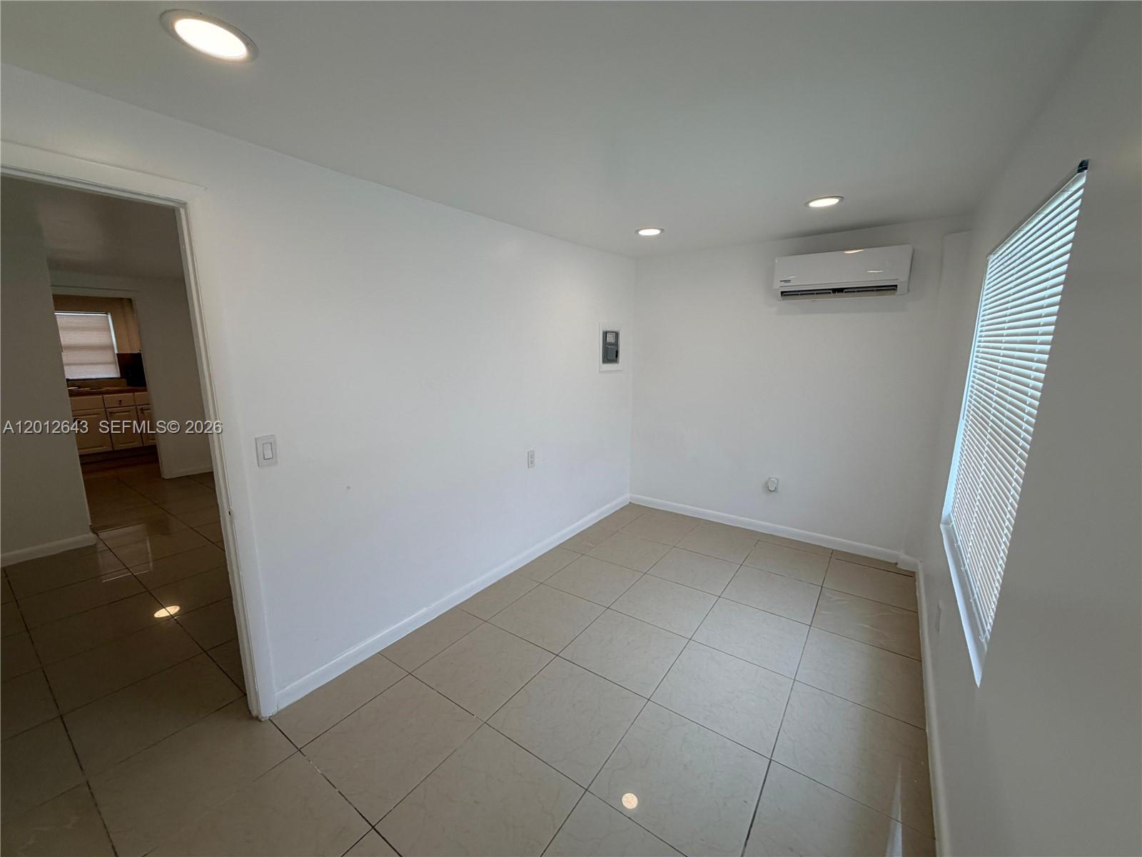 548 NW 30th St 2